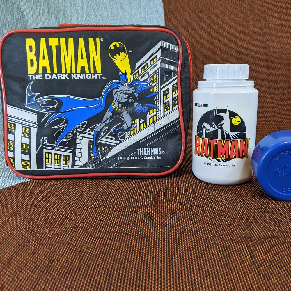 Price Firm: Vintage 1991 "Batman the Dark Knight" Soft Vinyl Lunch Box & Thermos